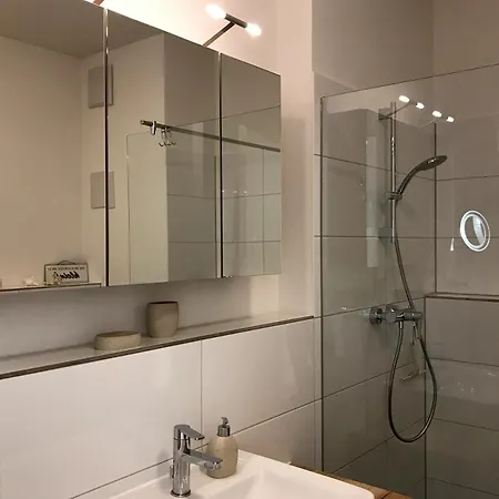 Urlaubsglueck- Lichtdurchflutete Mit Balkon Und Seesicht Appartamento Lindau (Bodensee)