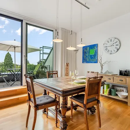 Urlaubsglueck- Lichtdurchflutete Mit Balkon Und Seesicht Appartamento Lindau (Bodensee)