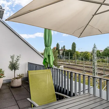 Appartamento Urlaubsglueck- Lichtdurchflutete Mit Balkon Und Seesicht *