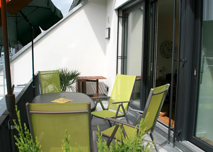 Appartement Urlaubsglueck- Lichtdurchflutete Mit Balkon Und Seesicht